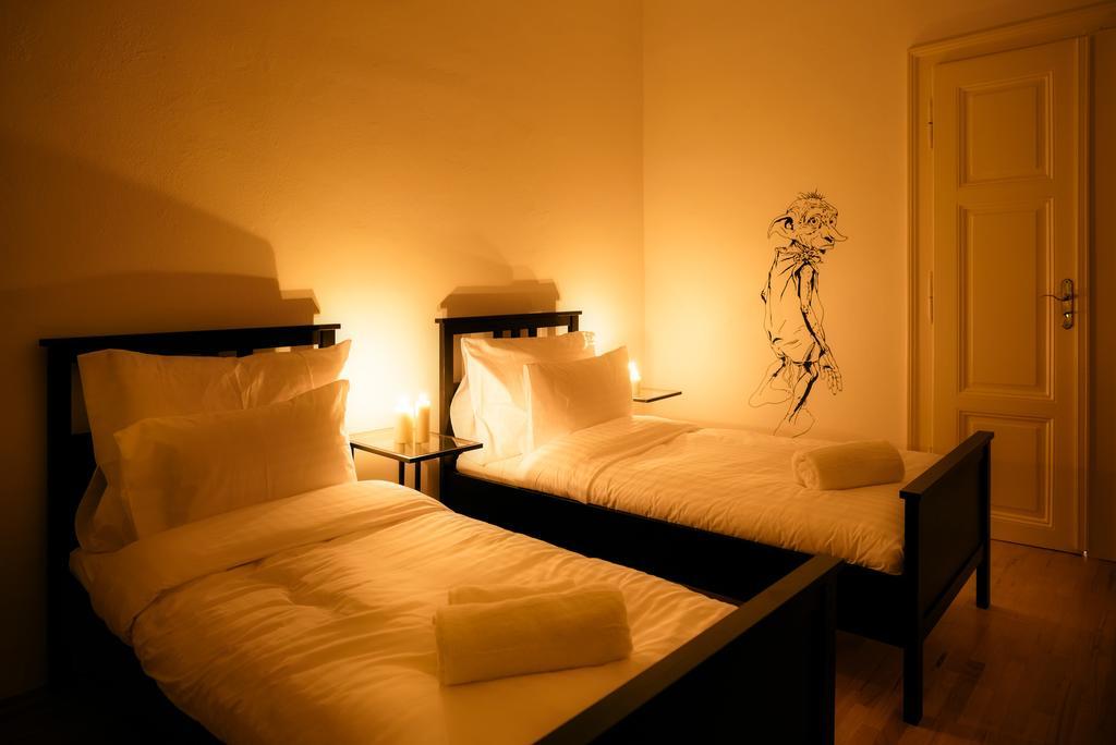 Amazing Harry Potter'S Apt. At Old Town プラハ エクステリア 写真